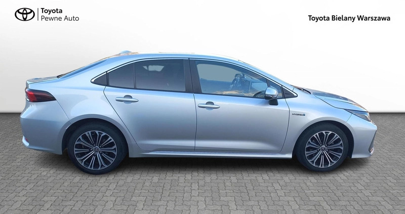 Toyota Corolla cena 104900 przebieg: 43111, rok produkcji 2021 z Kartuzy małe 172